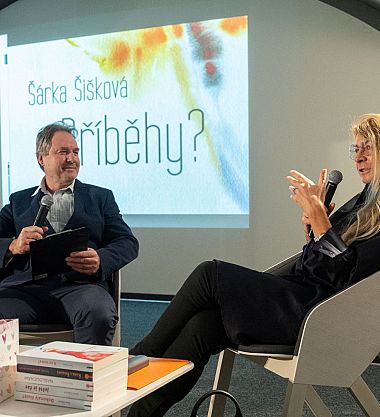Autorské čtení na výstavě Šárky Šiškové: Příběhy?